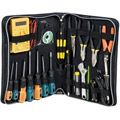 Trousse à outils avec multimètre digital